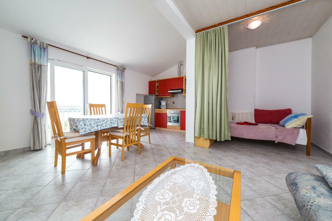 Apartments Rose トロギール エクステリア 写真