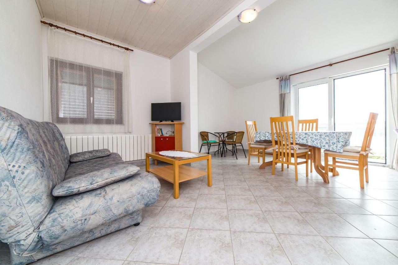 Apartments Rose トロギール エクステリア 写真